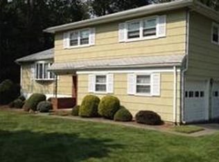 238 Malapardis Rd, Cedar Knolls, NJ 07927