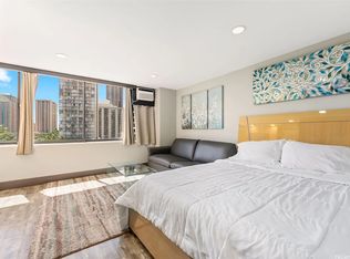 444 Niu St APT 905, Honolulu, HI 96815