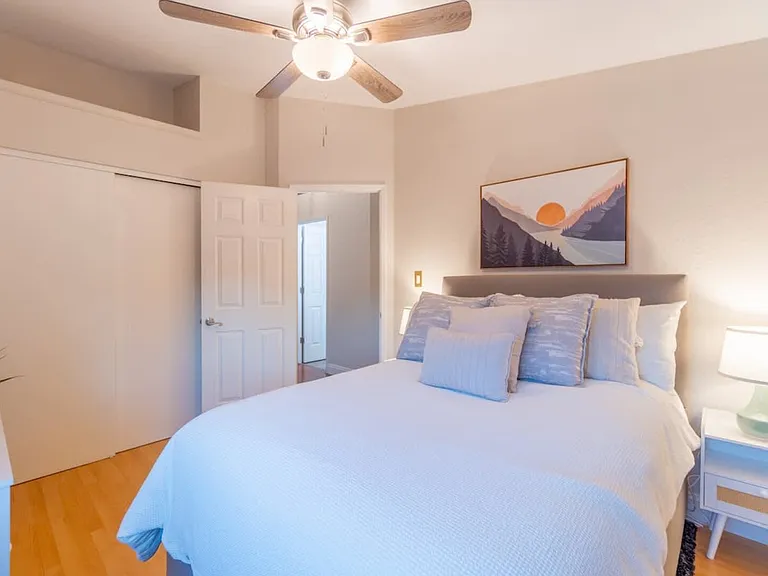 Enchanted Valley Dr — Photo 14
