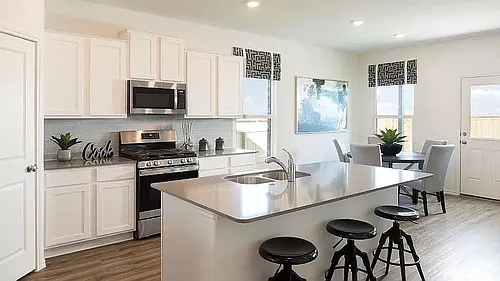1005 Bluewood Bnd Photo 1