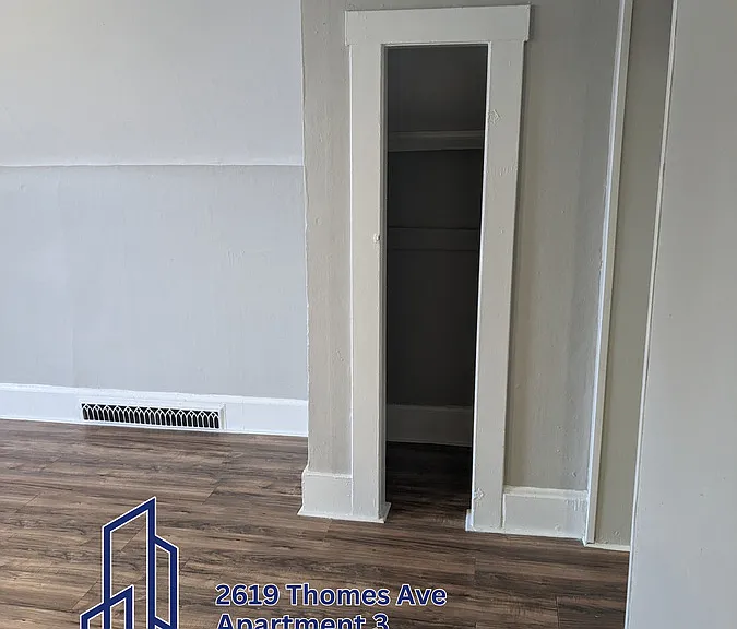 2619 Thomes Ave #3 — Photo 16