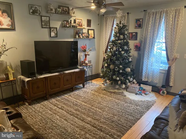 1202 Conrad St, Wilmington, DE 19805