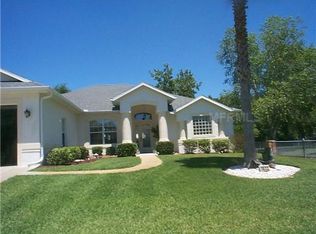 1622 Yellow Brick Rd, Astor, FL 32102