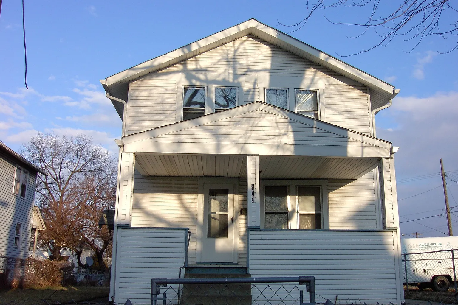 Eureka Ave photo 1