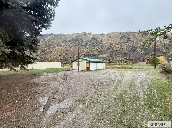 209 Whitetail Dr, Salmon, ID 83467