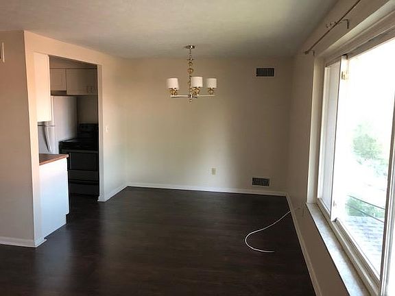 4th image of 22091 River Oaks Dr #12