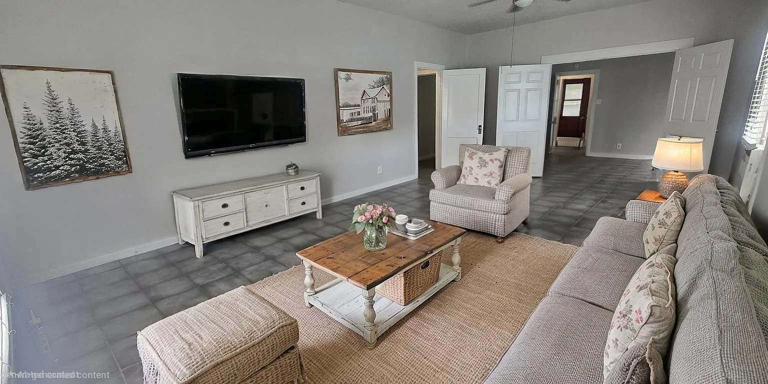 3 bed, 1.5 bath, 1542 sqft, $1,650 — Photo 3