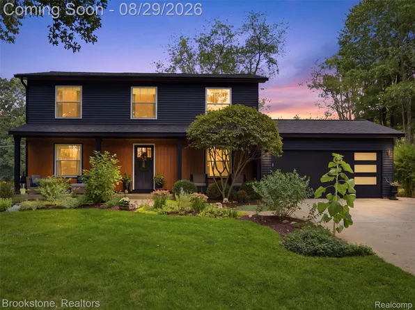 5420 Hillsboro Rd, Davisburg, MI 48350