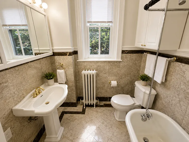 2706 E Grace St #1 — Photo 14