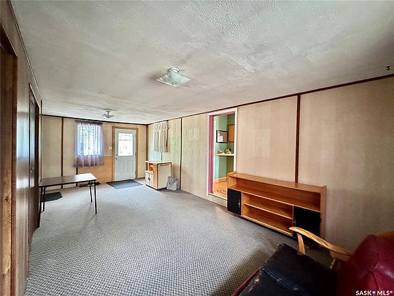 5th image of 100 Henderson STREET