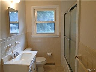 3rd image of 413 Idlewood Dr