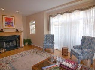 1812 N Rockwell St UNIT B, Chicago, IL 60647