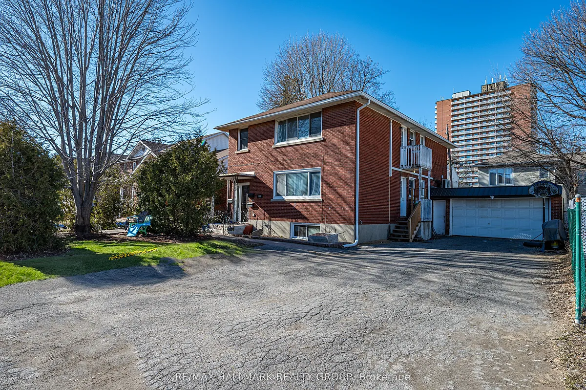Building Photo - 181 Switzer Ave W #3
