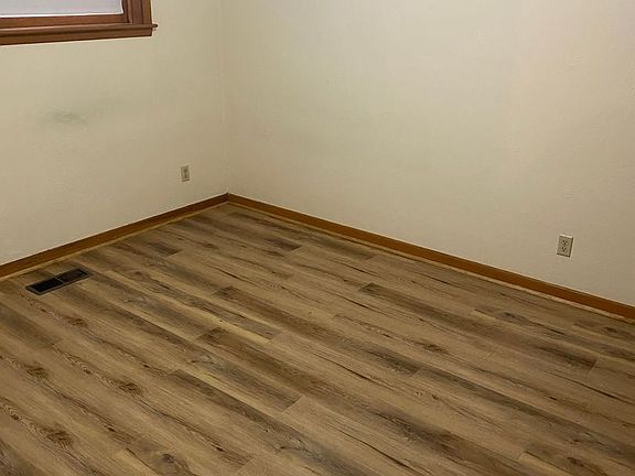 4th image of 1420 E St #1