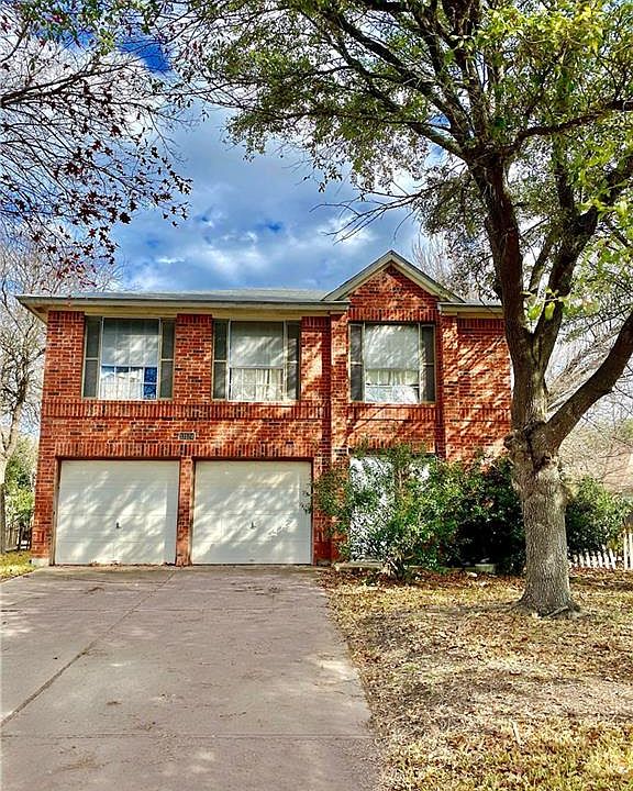 1st image of 13124 Kellies Farm Ln