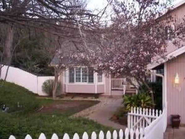 910 Rocky Hill Rd, Murphys, CA 95247