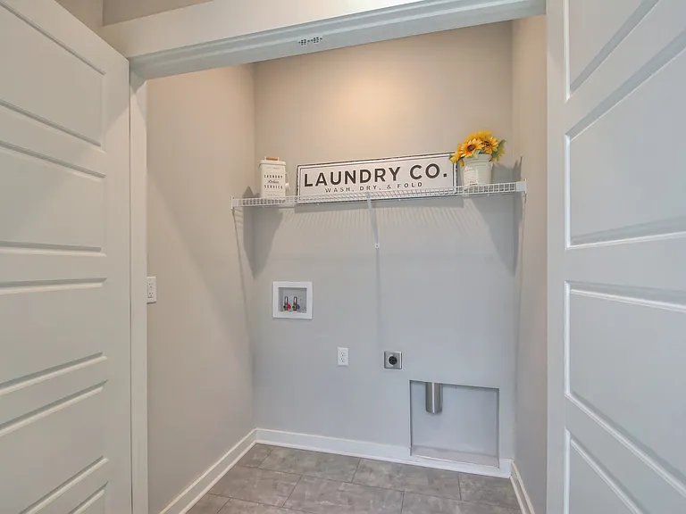 4218 Aragorn Way — Photo 25