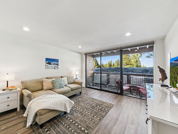 4th image of 11589 Snowpeak Way #59-114