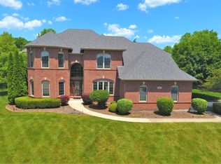 865 Longview Ct, Sugar Grove, IL 60554