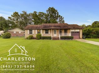 125 Columbia Dr, Ladson, SC 29456