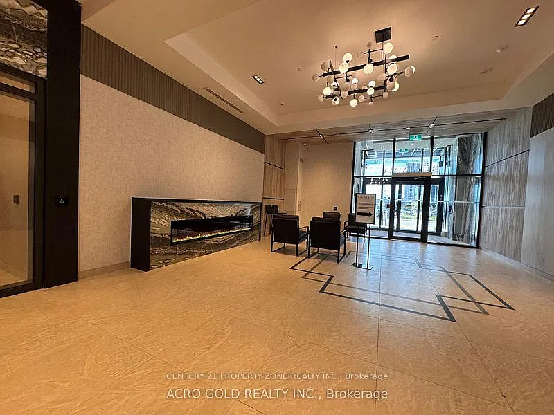 15 Watergarden Dr — Photo 4