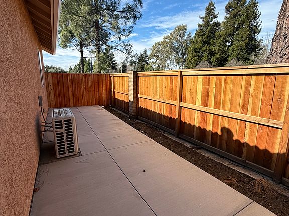 2nd image of 1106 Tanglewood Dr #Adu