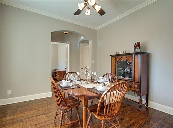 5th image of 2507 Lady Viviane Ln