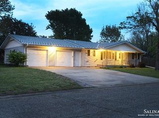 324 W Normal Dr, Lindsborg, KS 67456