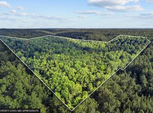 107 Possum Trot Ln, Linden, TN 37096