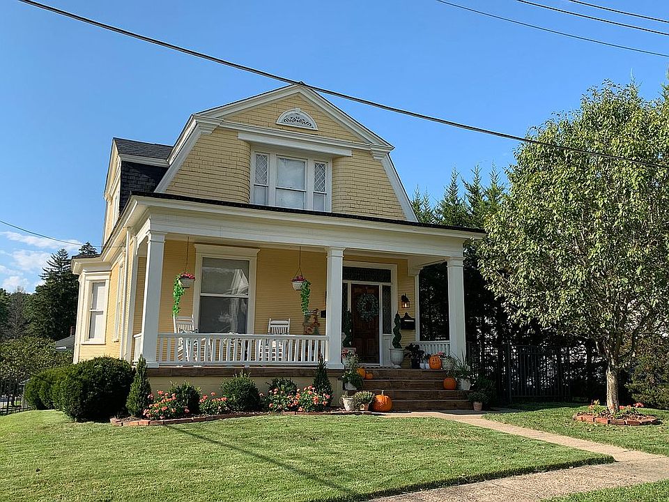 1st image of 101 Grant Ave