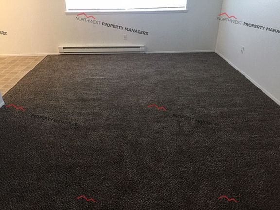 4th image of 1101 Woodland Ave #18