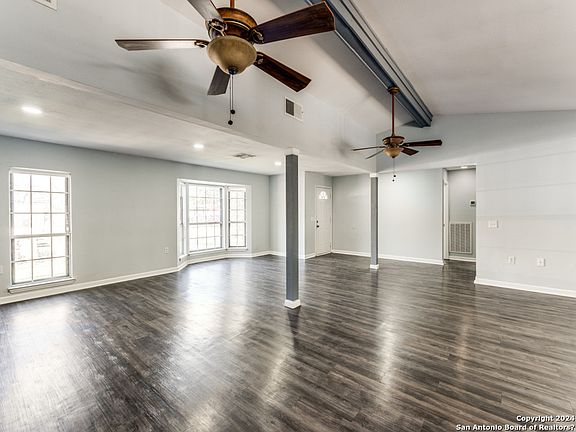 5th image of 5122 SIRRETTA DR