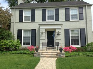 3227 Park Pl, Evanston, IL 60201