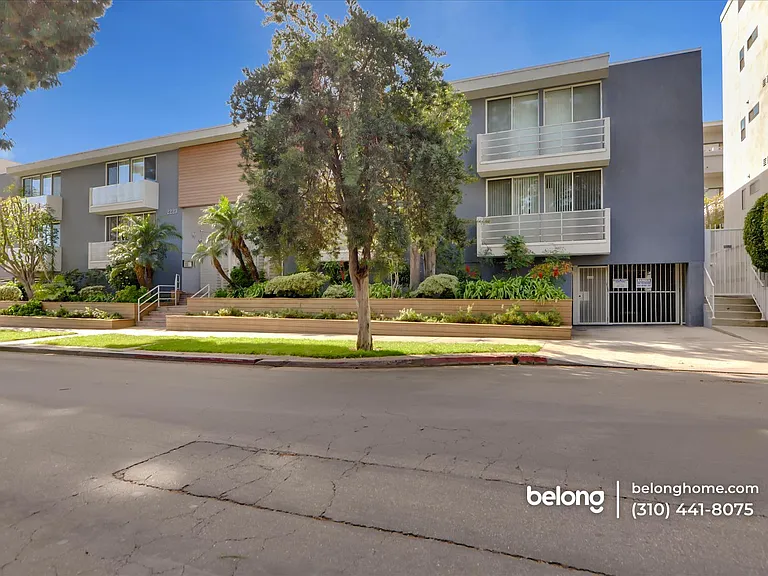 2223 S Bentley Ave #104 — Photo 1