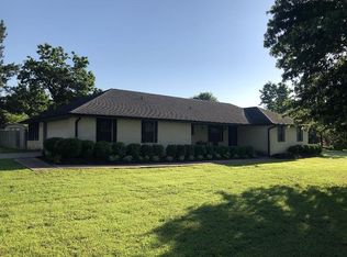 604 E Nashville St, Greenwood, AR 72936