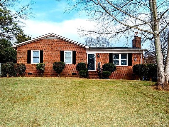 2nd image of 758 Wofford St