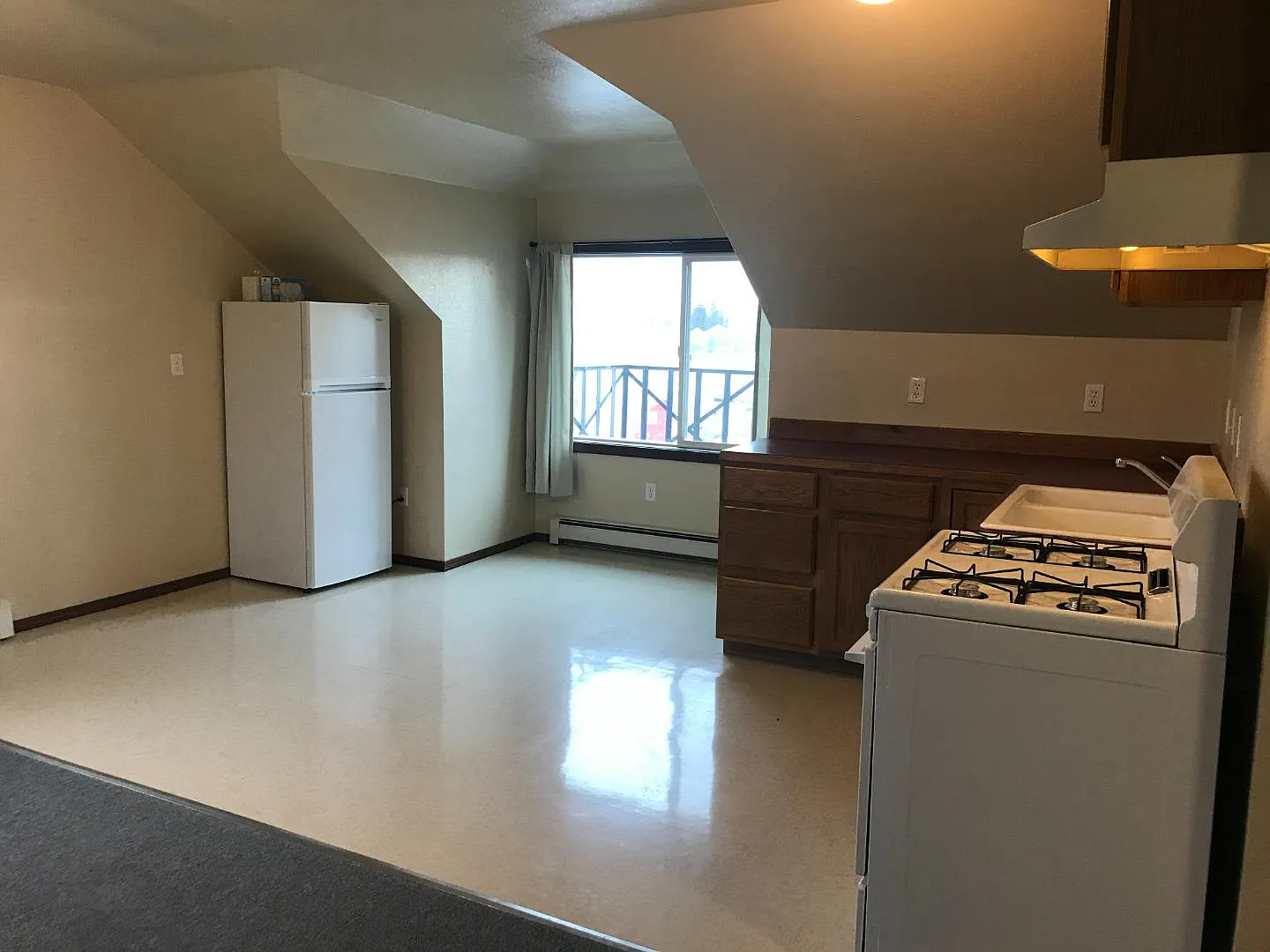 115 W. Hickory - Unit 301 — Photo 3