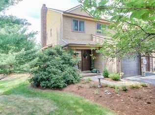 2 Patriots Rd, Morris Plains, NJ 07950
