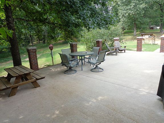 4th image of 250 Hunter Dr