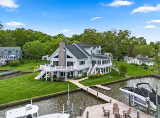 725 Seneca Garden Rd, Middle River, MD 21220