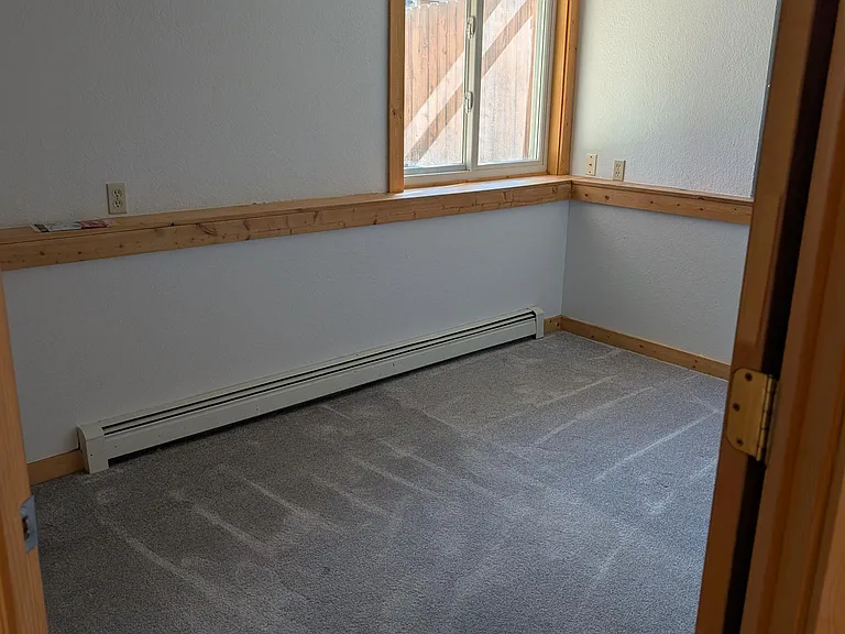 2319 Livingston Ave — Photo 6