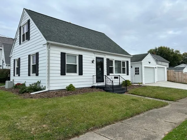 3027 Melrose Ave, Erie, PA 16508