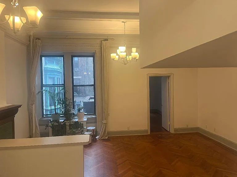 317 W 105th St #2B — Photo 4