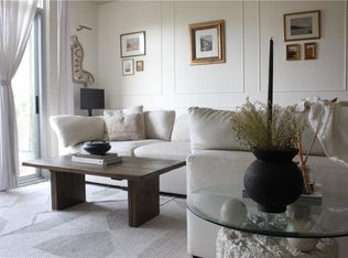 711 Cosmopolitan Dr #413, Atlanta, GA 30324