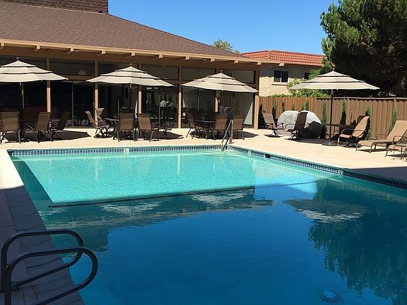 5th image of 1700 Civic Center Dr APT 207