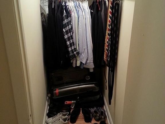 Walk-in closet