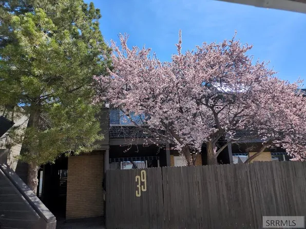 220 N Fanning Ave APT 39, Idaho Falls, ID 83401