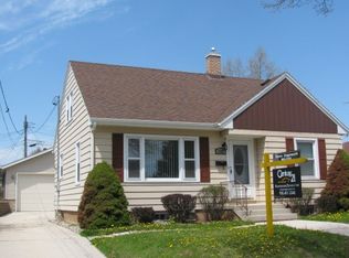 1522 S 19th St, Sheboygan, WI 53081