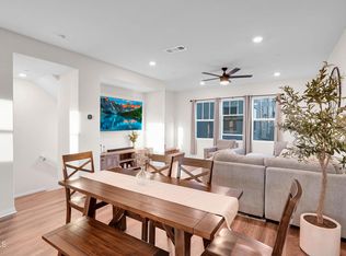 589 Grapefruit Ln, Fillmore, CA 93015