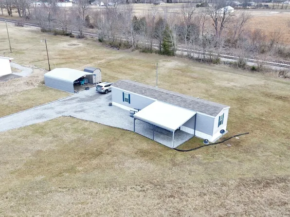 204 N Madisonville St, Crofton, KY 42217